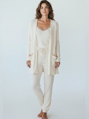 🌺🌺 NEW! Blu Pepper! 3-piece Set Cream Ribbed Knit Lounge Set